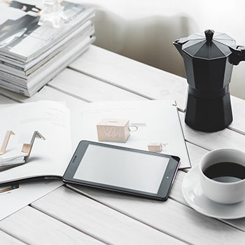 人主场险胜尼克斯，继续领先东部——这是一场绝佳的胜利