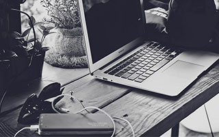 星空体育网站-利物浦轻松赢球，积分榜优势扩大