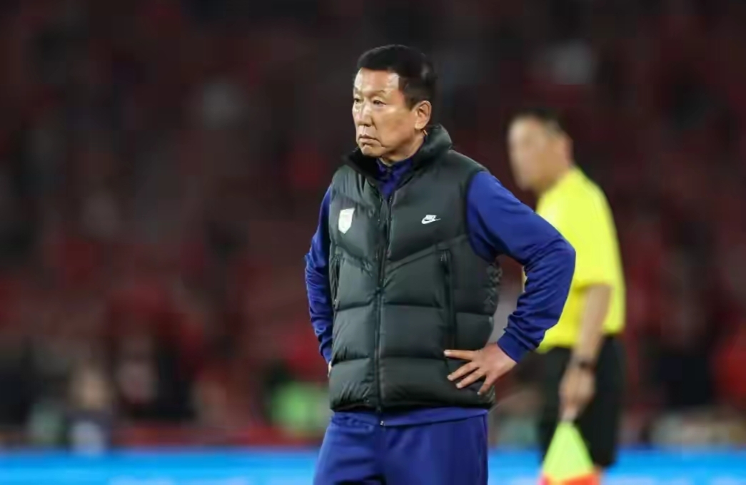 星空体育在线入口-沙尔克主帅重返球队，全力冲刺联赛的简单介绍