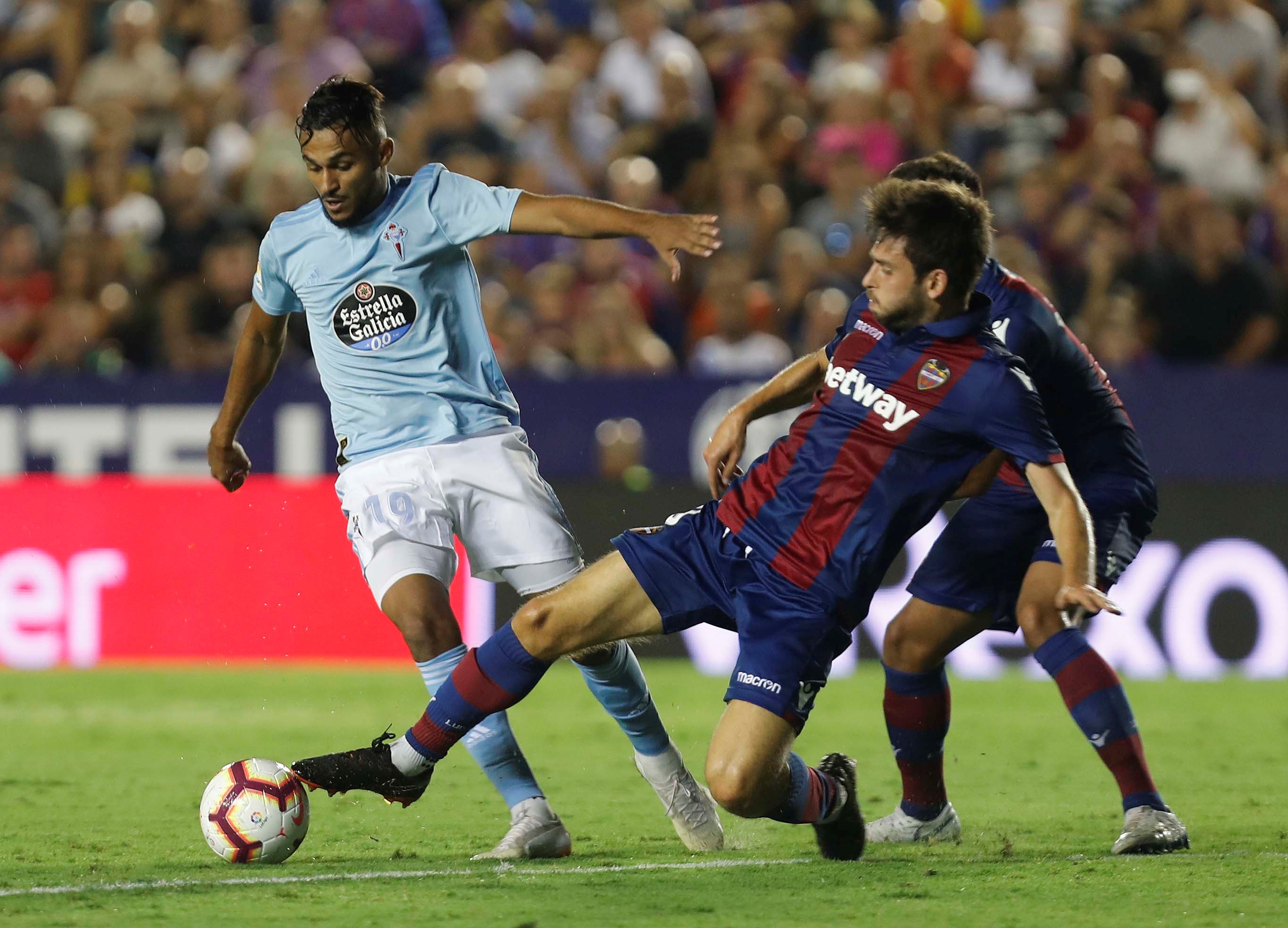 星空体育网站-瓦伦西亚客场逆袭获胜，晋级希望重燃的简单介绍