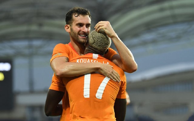 星空体育网址入口-包含天津泰达客场大胜武汉卓尔，提升排名的词条