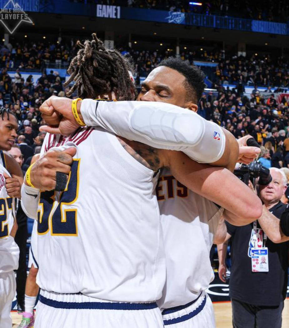 星空体育在线网页版-勇士队受伤病困扰，能否在季后赛中突围？的简单介绍