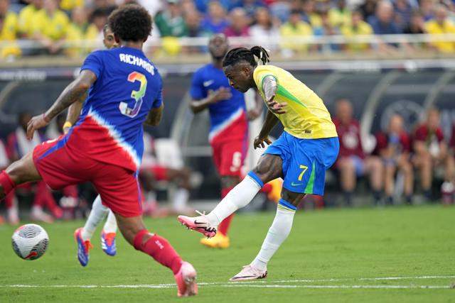 星空体育官方网站-巴拿马队平局险胜巴西取得美洲杯四强的简单介绍