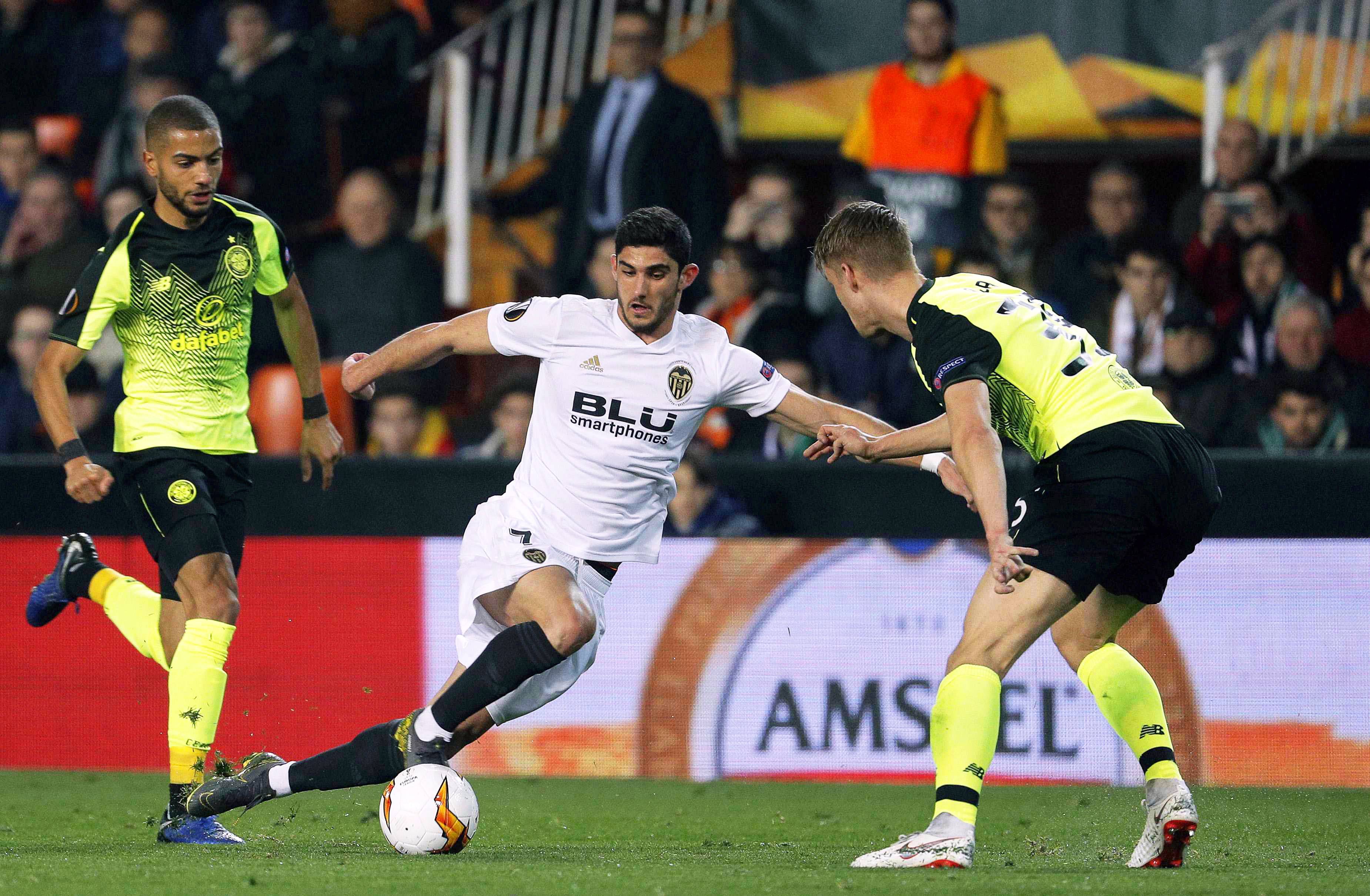 应用宝星空弈赛官网-比利亚雷亚尔门将：速战速决，防守第一